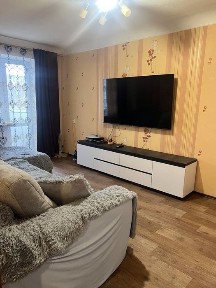 Продаж/ 3кімнатна / центр/ лейтенанта Кагала