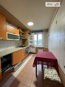 Довготривала оренда 3к квартири на вул. Виставкова 12 • ID 33691880