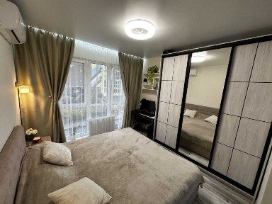 Киев, Стеценко ул., 75К