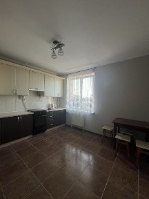 ЖК Премʼєр Хол оренда 2х кімн квартири. Роздільні кімнати. Гардероб.