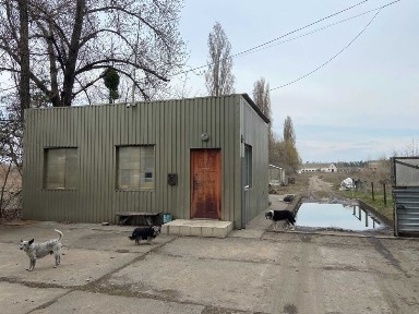 Продаж нежитлових приміщень (ферма) 10589,9м², 9,7592га, Черкаська обл