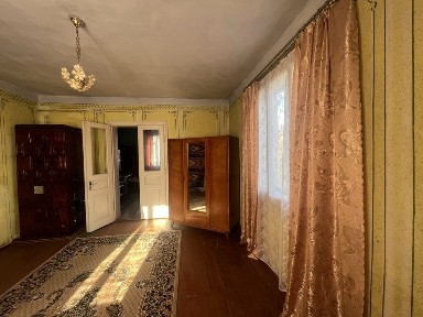 Продаж будинку в с. Цуцилові