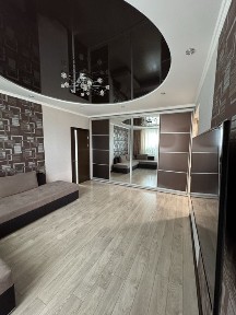 Продаж 2 кімнатної квартири пр-т Шевченка від власника