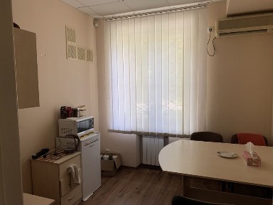 Продаж приміщення 102 кв. м. поруч з проспектом Соборним