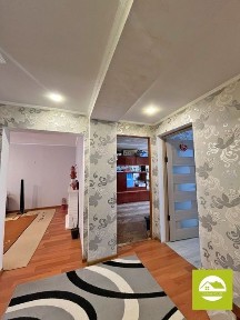 Квартира під замком