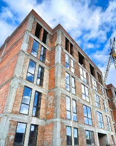 Простора квартира в новобудові