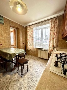 Оренда 3 кімнатної квартири на вул. Лазаренка/Сахарова