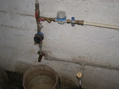 Продам склад-магазин помещение склад 300м2 +300м2 пр. Слобожанский