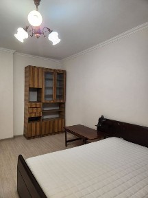 Оренда 2к кв, Севастопольська площа, вул. Максима Токарева, 4