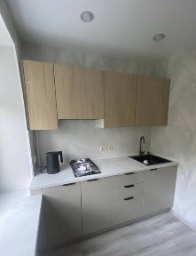 Продам 1 кім в центрі