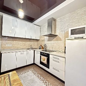 Киев, Гарматная ул., 38