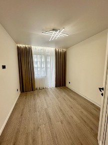 Продається 2км квартира, вул. Смакули, новобудова