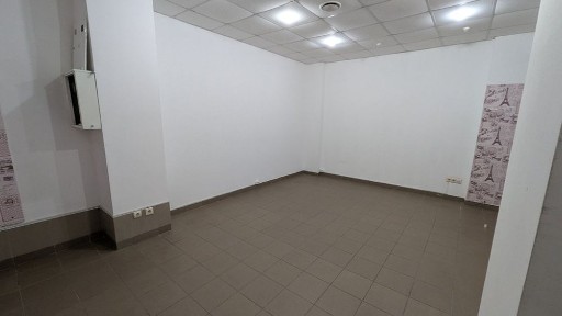 Здається в оренду комерційне приміщення по вул. Незалежності 83 м. Іва