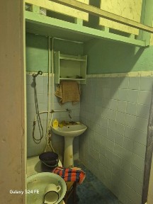 Продаю просторный и очень теплый дом в тихом центре г Мерефа