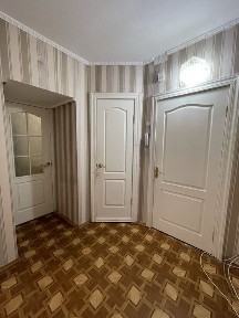 Продаж Квартири по вул. Миру. Поруч Школа, Садочок та Супермакет