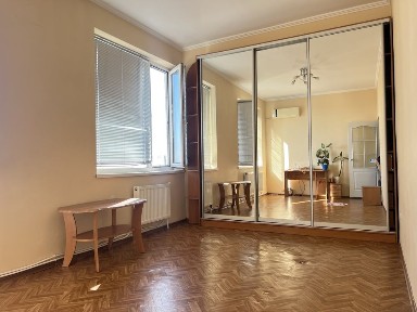 Оренда 2к квартири Руська/Гравітон