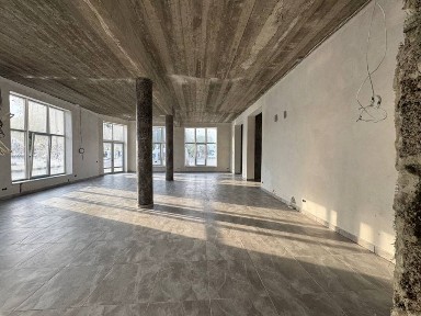 Комерційне приміщення на жд вокзалі м. Самбір