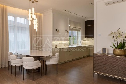 Київська область, Вишеньки