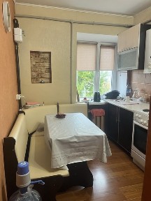 Прдам 2 комнатную квартиру район Ассоль 4 этаж