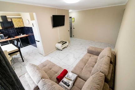 Здам на тиждень 3к. квартира, Оболонь, вул. Прирічна 5, ЗНИЖКИ В ОПИСІ!