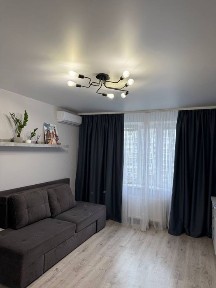 Продаж 1- но кімнатної квартири в Новобудові, вул. Незалежності, 15