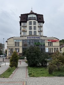 Простора видова 3-х кім. квартира в центрі Надвірни.