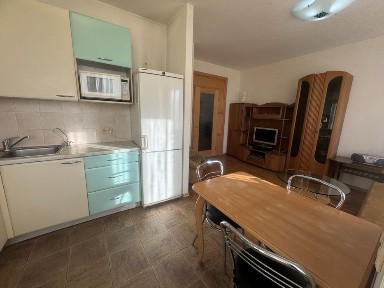 вулиця Митрополита Василя Липківського, мікрорайон Солом'янка, район Солом'янський, Київ, вул. Митрополита Василя Липківського 37 • ID 33677582