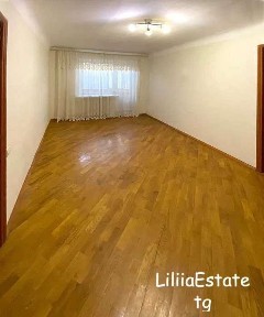 Продам 2к. кв., хорошее жилое, 3\5,кирпич, м.Бот. Сад (404504)