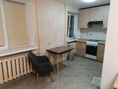 Аренда 1 -комнатной квартиры по ул Авалиани, ост. Уральские казармы.