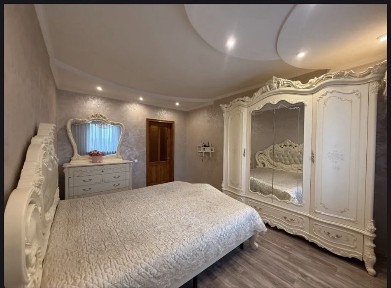 Продам 3 х ком квартиру с ремонтом <a href='/newbuilding/8106/view/zk-levobereznyi'>Левобережный</a> 3, пр. Мира