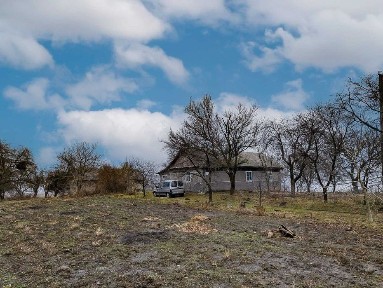 Будинок 17 км від Рівного