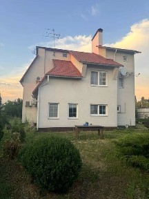 Гарний сучасний будинок, метро Бориспильська