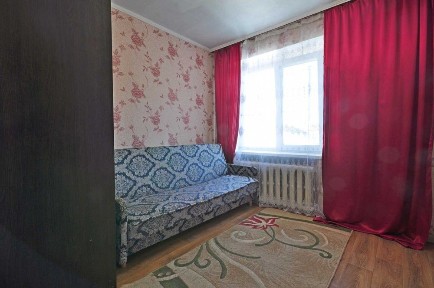 2-кімнатна квартира вул. Січневого прориву, р-н дит. стоматполіклініки