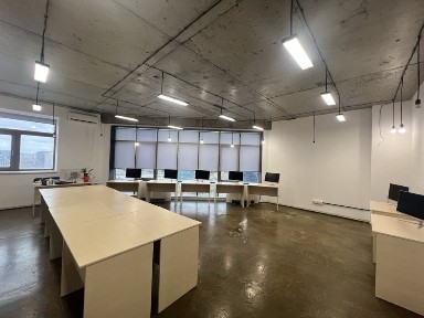 Київ, Печерський, вулиця Велика Васильківська 72