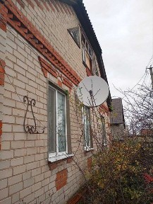 Продам капітальний, цегляний будинок в Золочеві