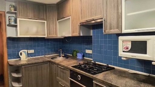 Оренда чотирикімнатної квартири по вул. Нарбутівській