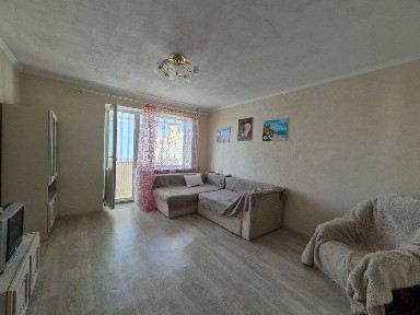 Біля Центру м-н Океан сдається 3-х кім кв-ра 9/9п Світло не вимикають