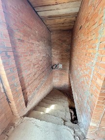 Продаж будинку в центральній частині міста