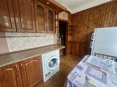 Продам 2к квартиру Воскресенка Запорожца