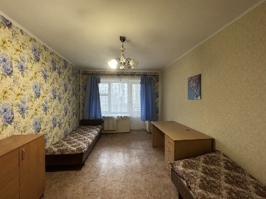 ПРОДАМ 2 кімнатну квартиру