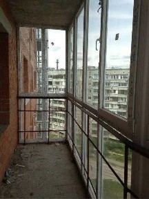 Продам 2-кімнатну квартиру з автономним опаленням. Район Левада