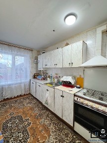 Продається 3-кімнатна квартира