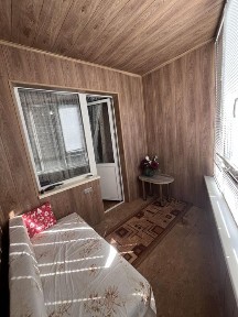 Продам 3-х кімнатну квартиру в м. Лозова