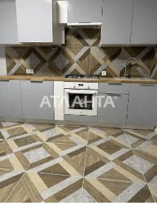 Продаж просторої 3-кімнатної квартири в ЖК 