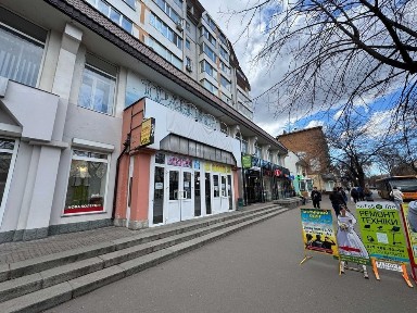 Торгове приміщення в ТЦ Транзит