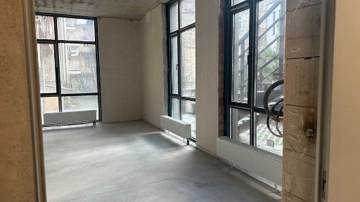 Продаж офісного приміщення 37,3 м² від забудовника (біля ТЦ Форум)