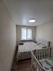 Продам 2х ж/м Красный Камень!