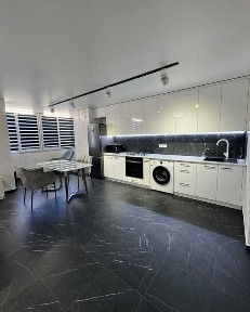 1 кім на Вербицького в елітній новобудові