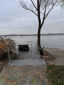 Продам дачу возле Днепра