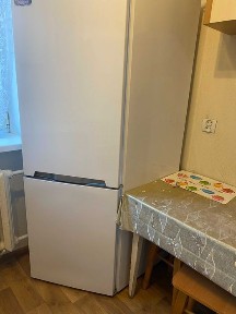 Сдам недорого до лета 2 комнатную квартиру